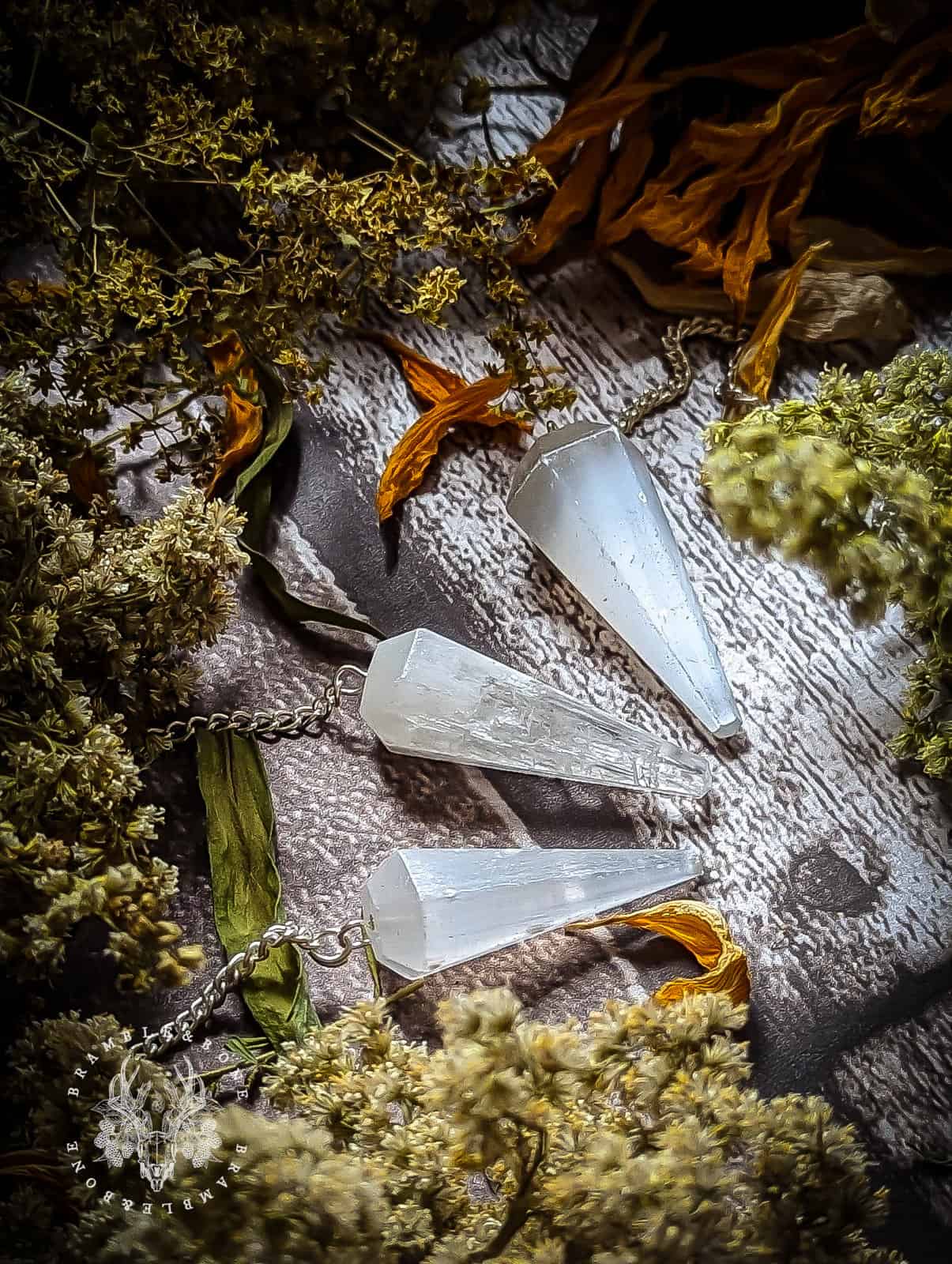 Selenite Pendulum - Image 12